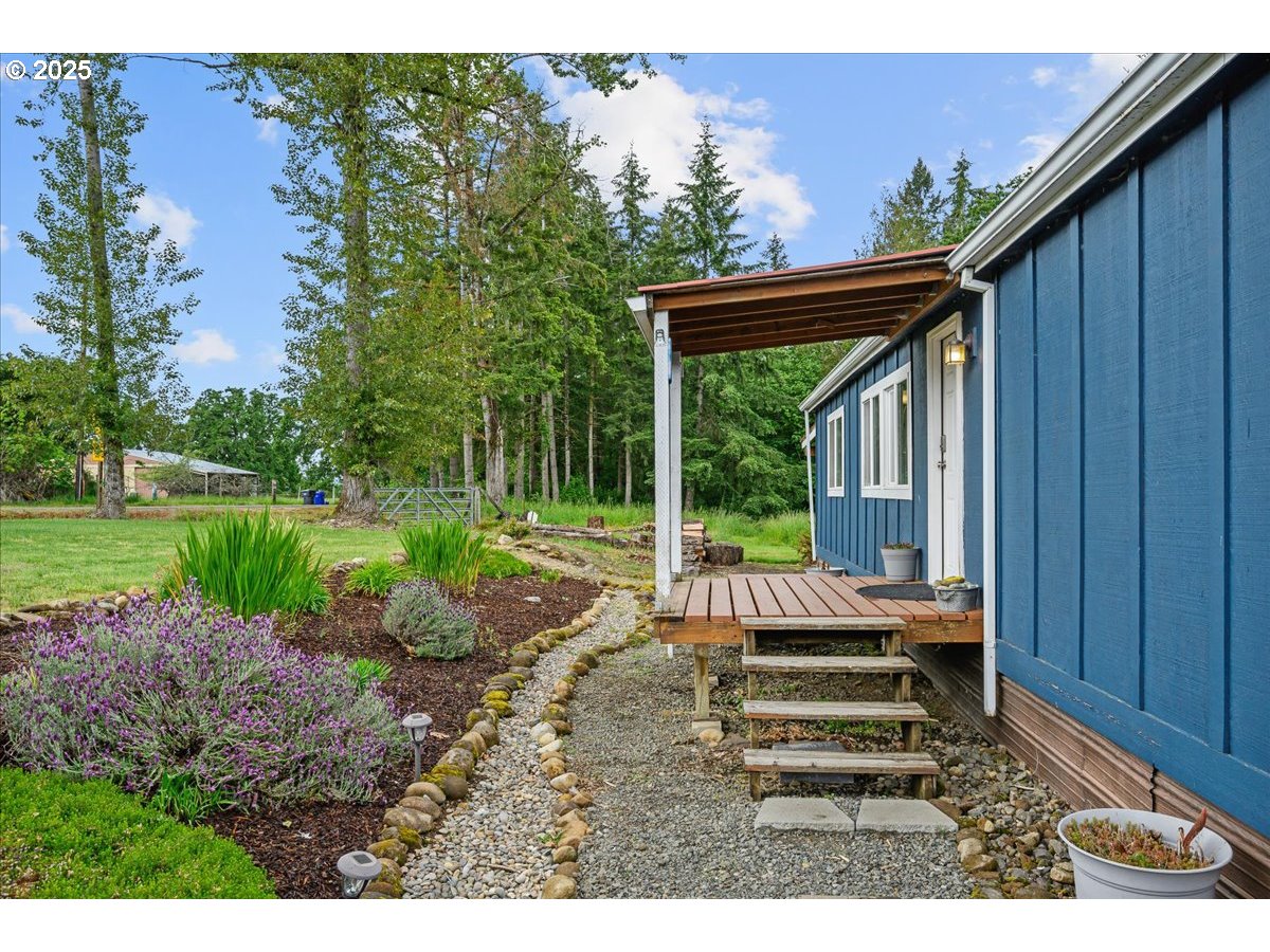 31428 South Wright Road Molalla, OR 97038 - Photo 3 of 46 Gallery Image 3