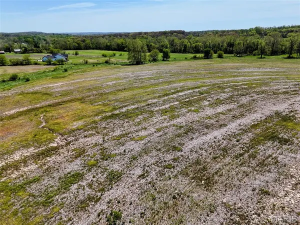 $450,000 | 418 County Road 418, Hannibal, MO 63401