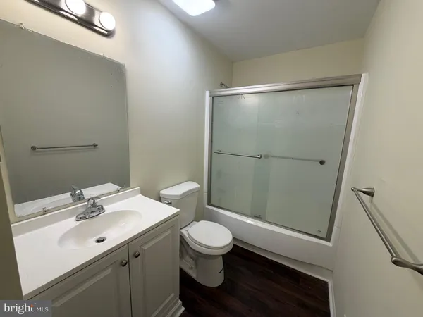 $1,800 | 64 Mattix Run, Absecon, NJ 08205