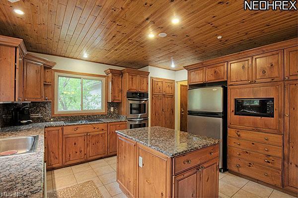 3361 Lander Road Pepper Pike, OH 44124 - Photo 11 of 18