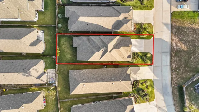 $415,000 | 736 Washita Fls Lane, Conroe, TX 77304