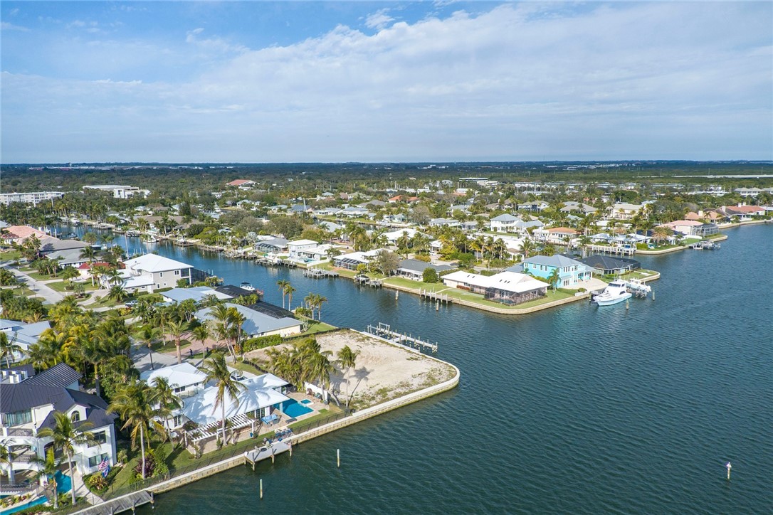 3 Sailfish Road Vero Beach, FL 32960 - Photo 10 of 17 a view of a lake with an ocean