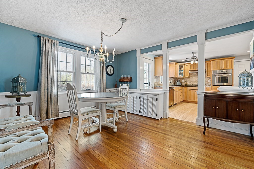 9 Bowman Street Westborough, MA 01581 - Photo 8 of 40