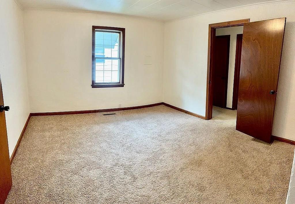 449 Race Street Waynesburg, PA 15370 - Photo 15 of 20 an empty room with windows and closet