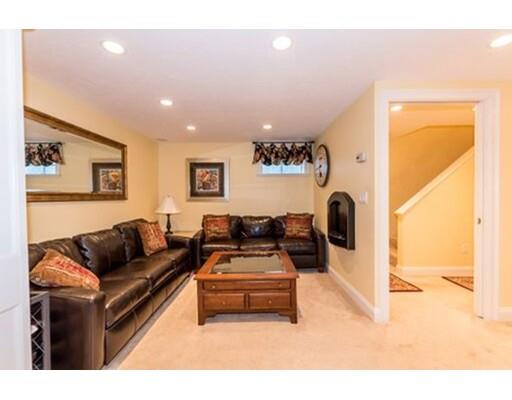 354 Moosehill Road Walpole, MA 02032 - Photo 27 of 40 Gallery Image 27
