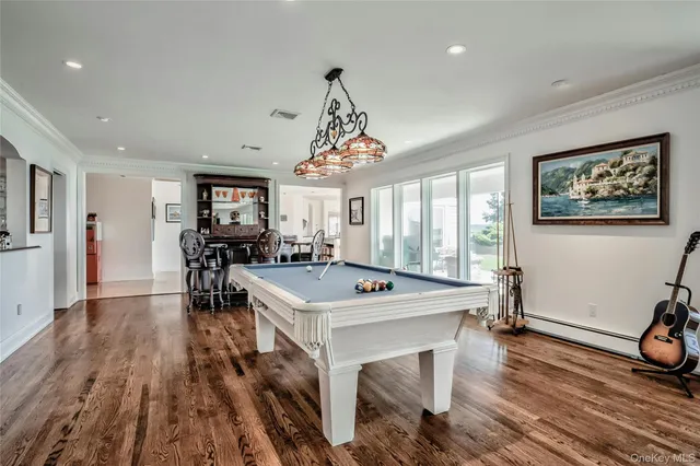 $3,890,000 | 33 Beach Road, Northport, NY 11768