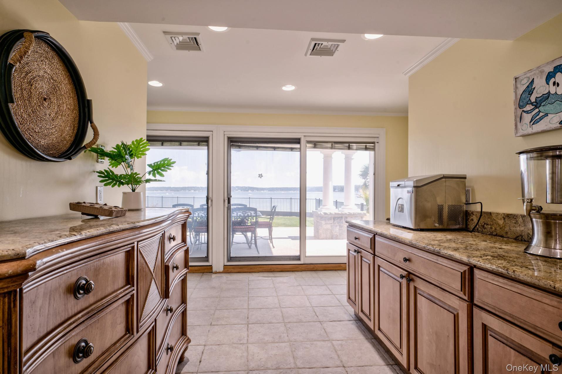 33 Beach Road Northport, NY 11768 - Photo 24 of 50