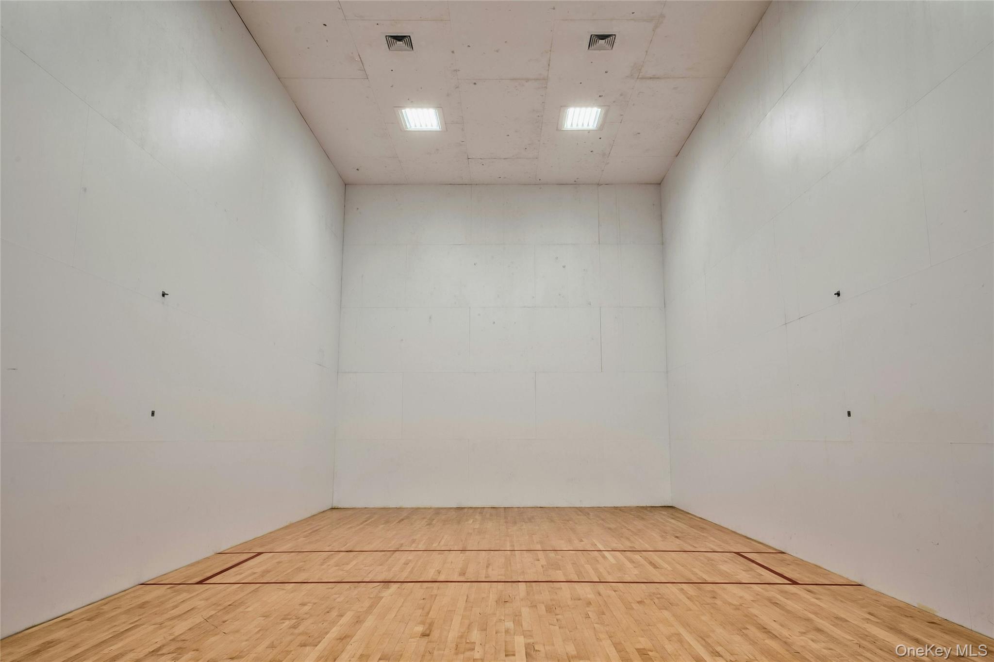 33 Beach Road Northport, NY 11768 - Photo 26 of 50