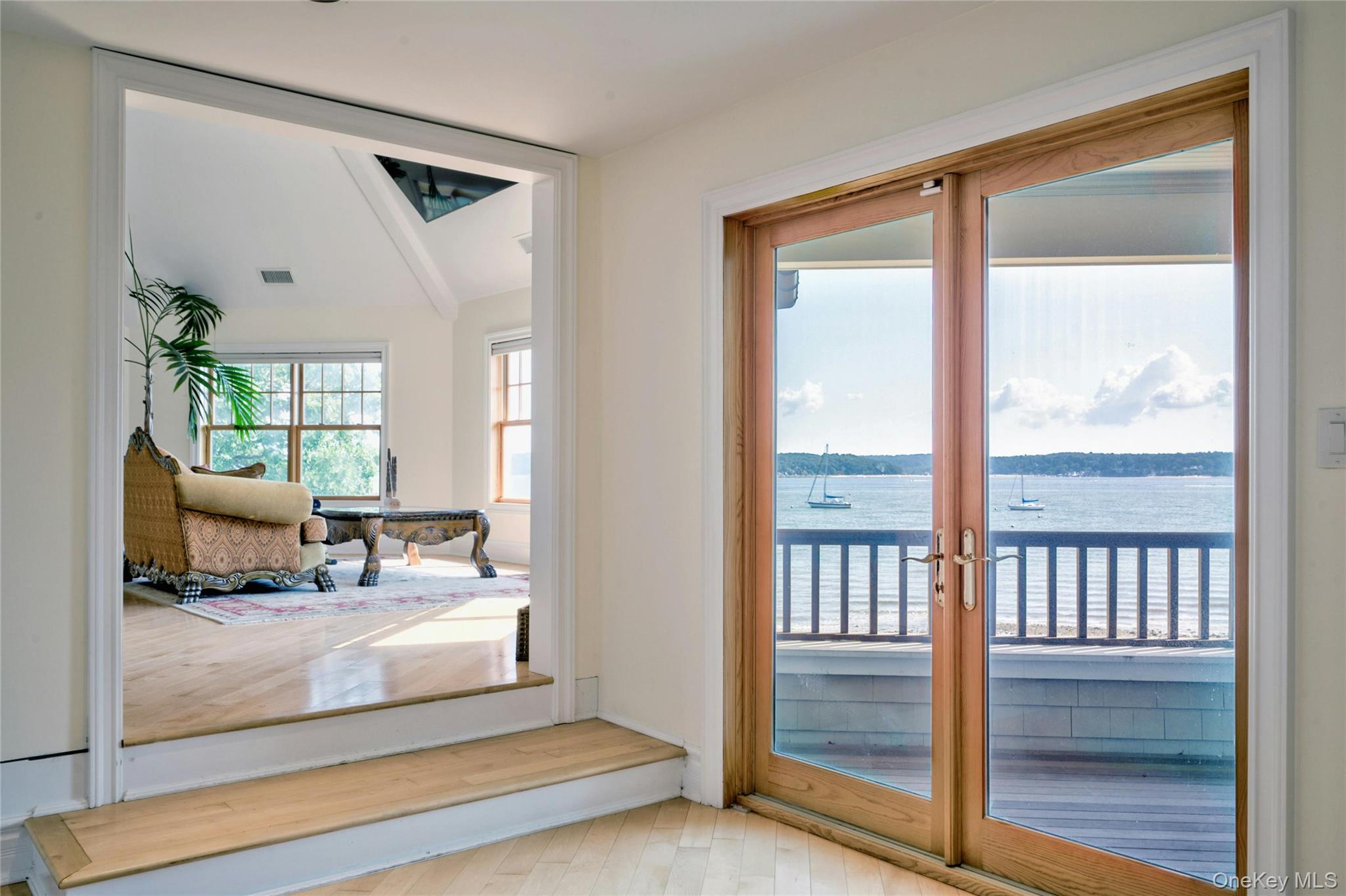 33 Beach Road Northport, NY 11768 - Photo 29 of 50