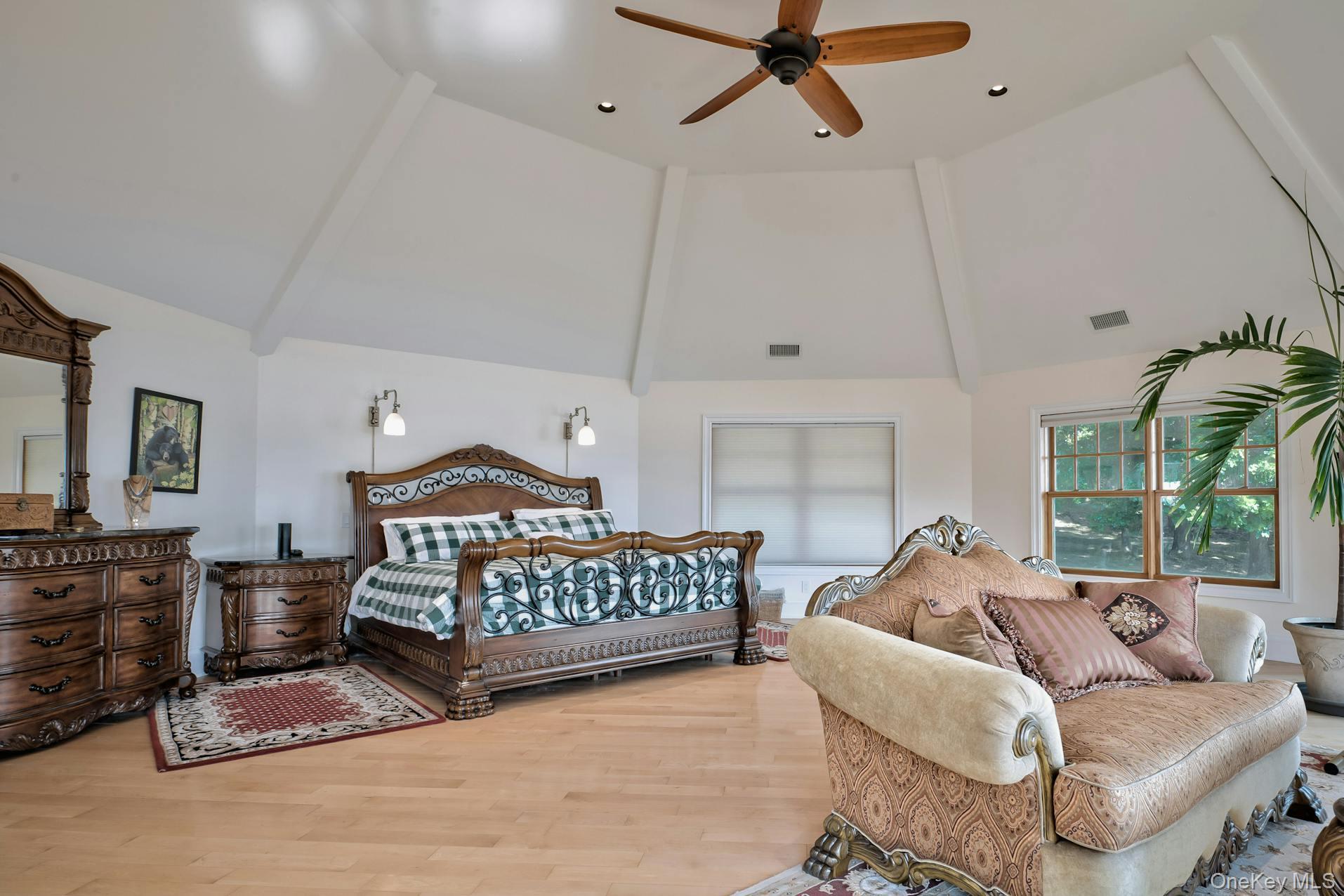 33 Beach Road Northport, NY 11768 - Photo 30 of 50