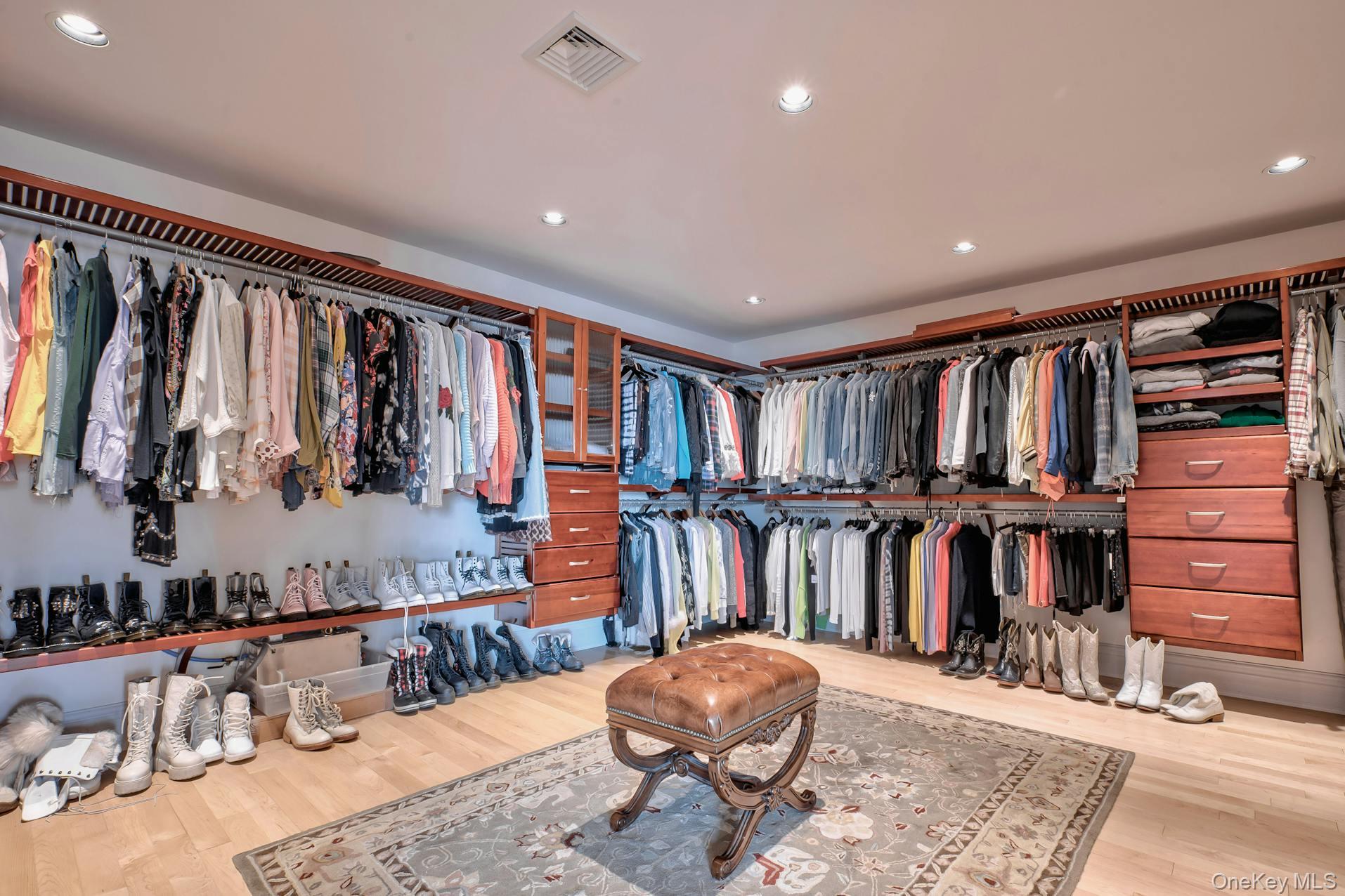 33 Beach Road Northport, NY 11768 - Photo 32 of 50