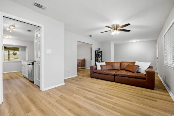 $264,900 | 12902 Lone Shadow Trail, Live Oak, TX 78233