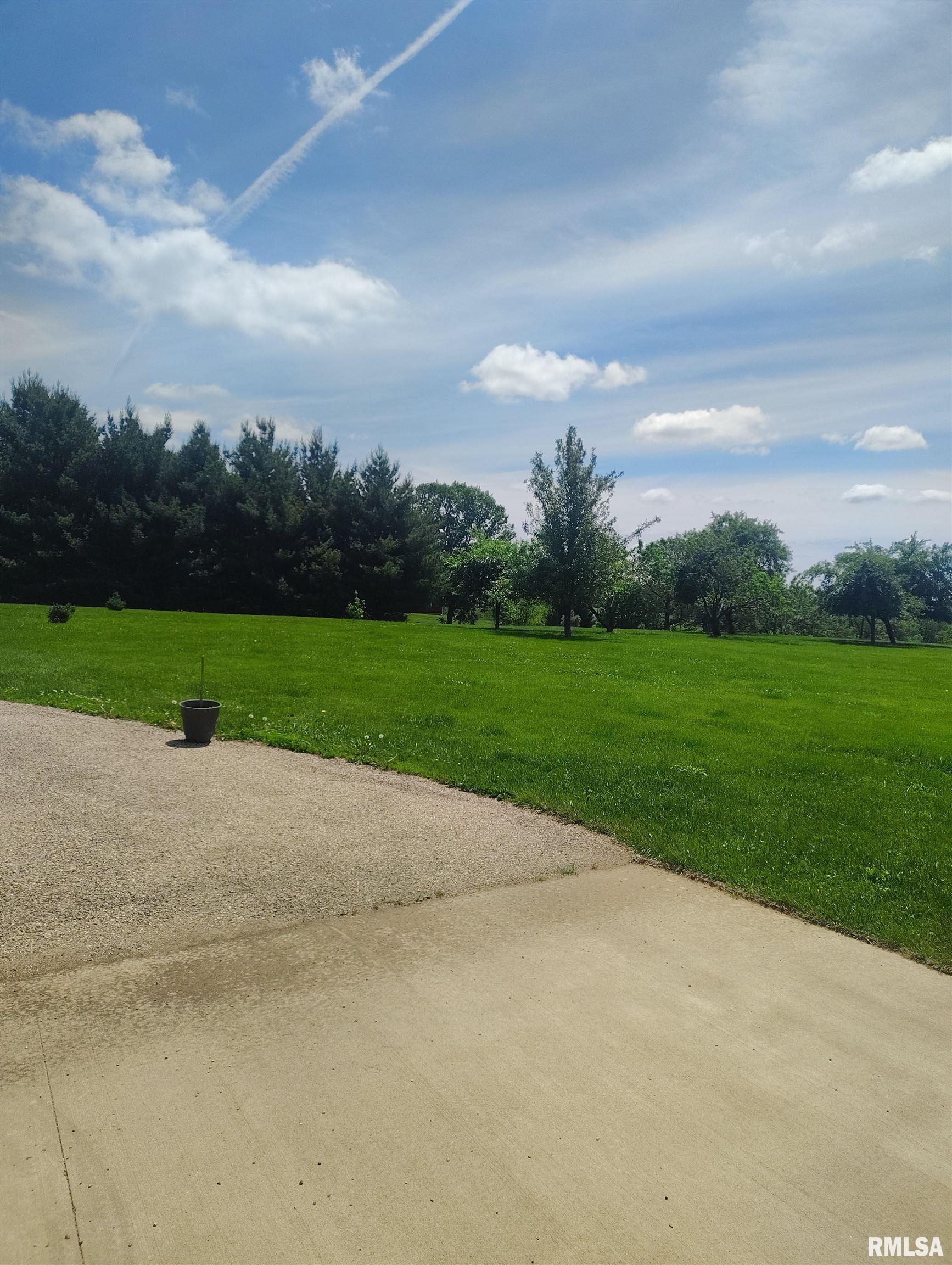 30720 North Norris Blacktop Road Farmington, IL 61531 - Photo 7 of 94