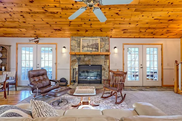 $449,900 | 817 Riverbend Drive, Hayesville, NC 28904
