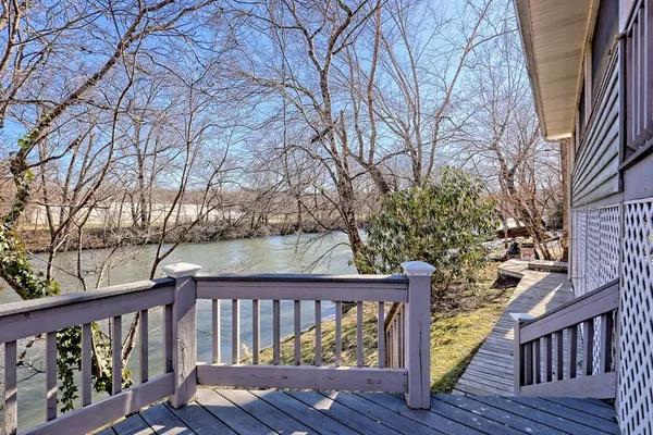 $449,900 | 817 Riverbend Drive, Hayesville, NC 28904