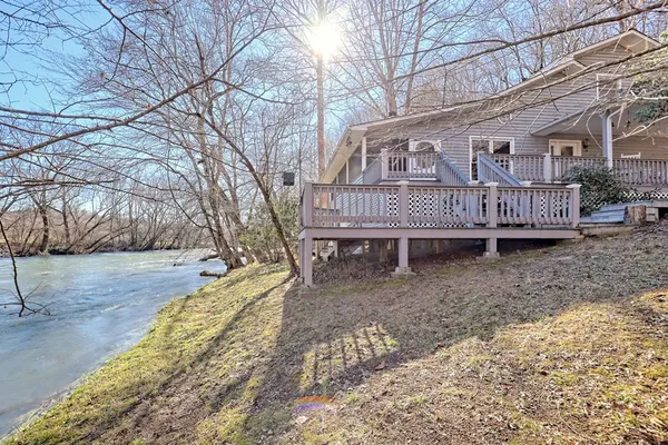 $449,900 | 817 Riverbend Drive, Hayesville, NC 28904