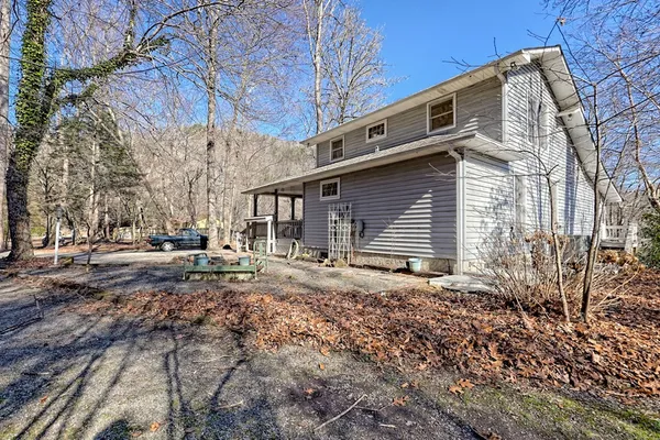 $449,900 | 817 Riverbend Drive, Hayesville, NC 28904