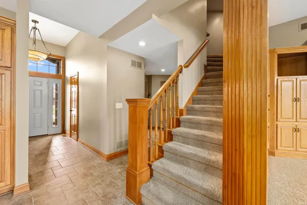 $589,900 | 1201 Phaeton Way, Auburn, IN 46706