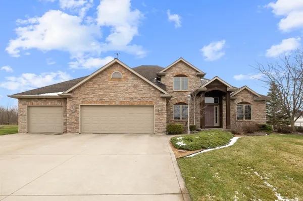 $589,900 | 1201 Phaeton Way, Auburn, IN 46706