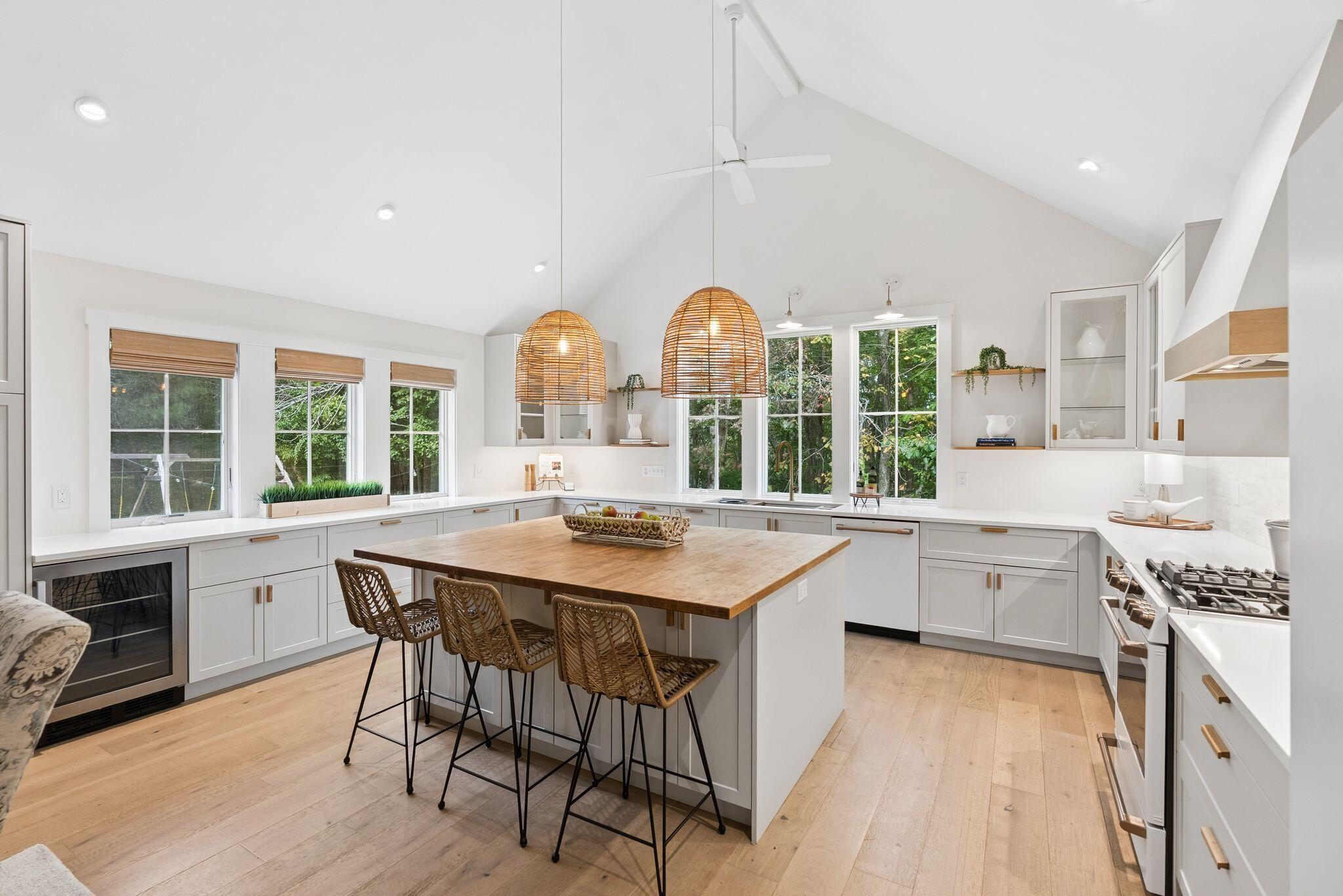 35 Brave Boat Harbor Road York, ME 03909 - Photo 10 of 43 Kitchen