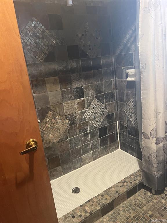 2707 South Decker Road Marlette, MI 48453 - Photo 12 of 17 Gallery Image 12