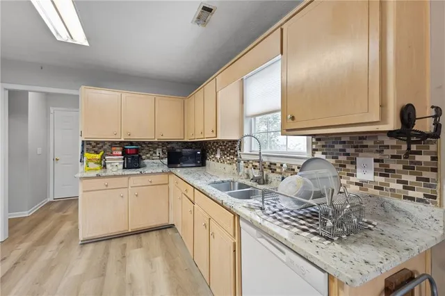 $282,500 | 130 Goldfinch Drive, Covington, GA 30016