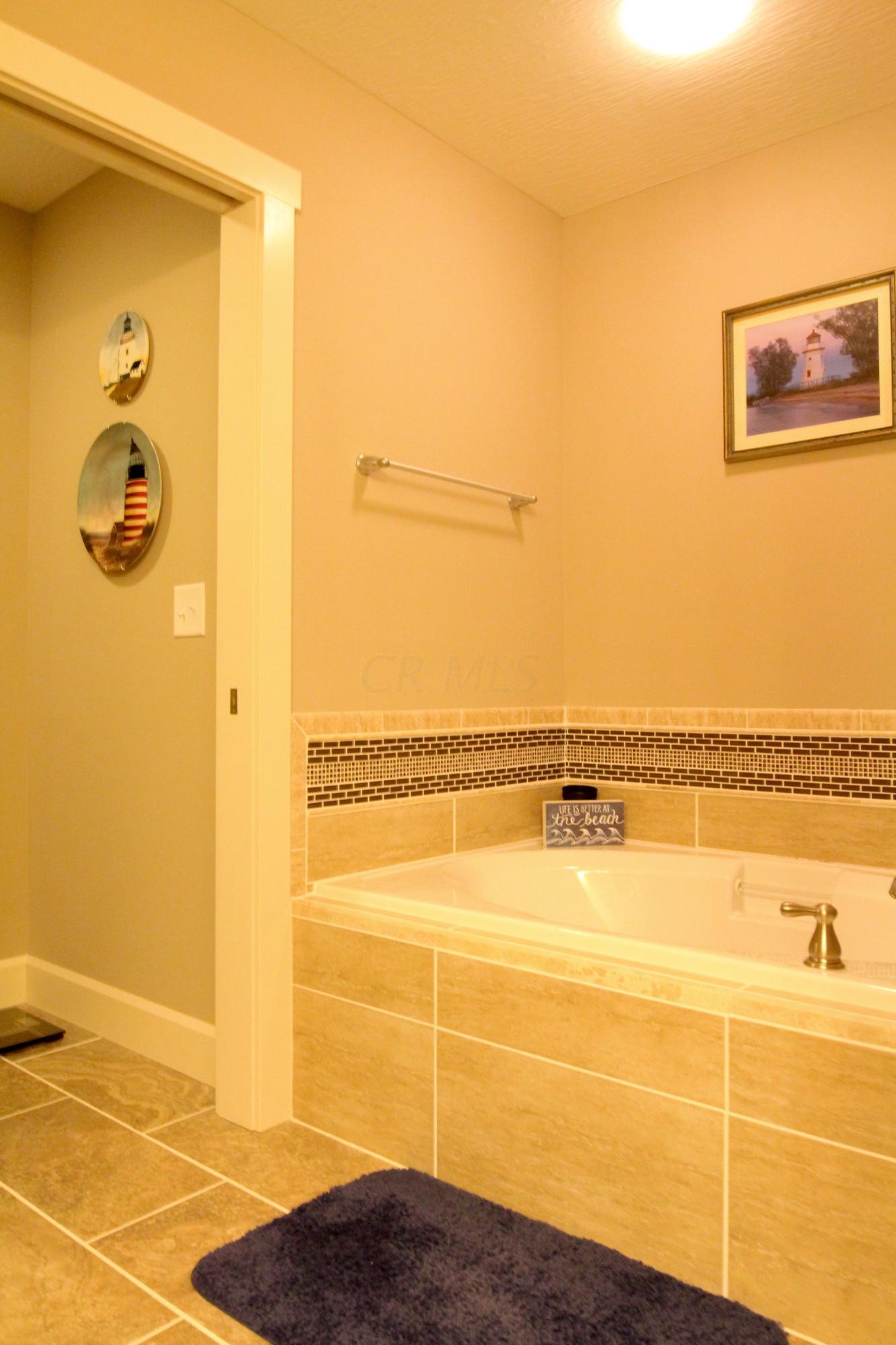 1257 Mt Zion Road Southwest Lancaster, OH 43130 - Photo 15 of 27