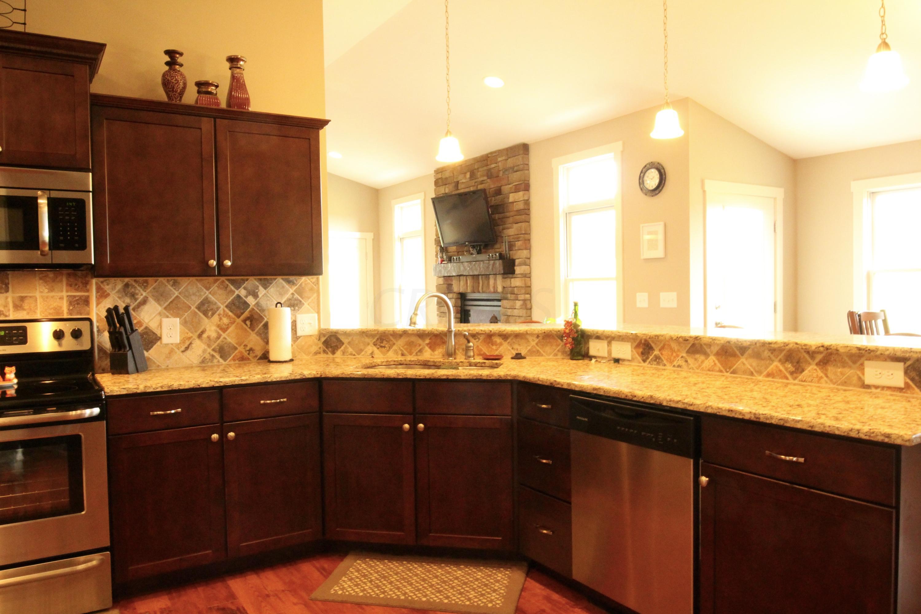 1257 Mt Zion Road Southwest Lancaster, OH 43130 - Photo 10 of 27