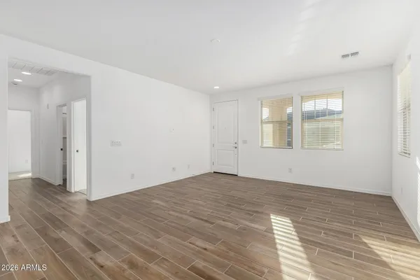 $2,050 | 3731 North 99th Drive, Avondale, AZ 85392