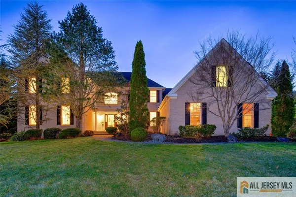 $1,850,000 | 4 Stone Meadow Court, Plainsboro, NJ 08536