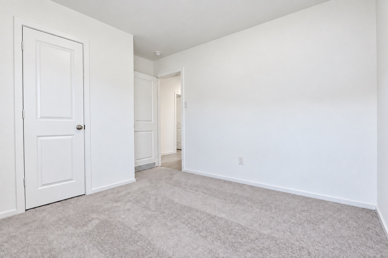 10947 Independence Road Cleveland, TX 77328 - Photo 12 of 28 Gallery Image 12