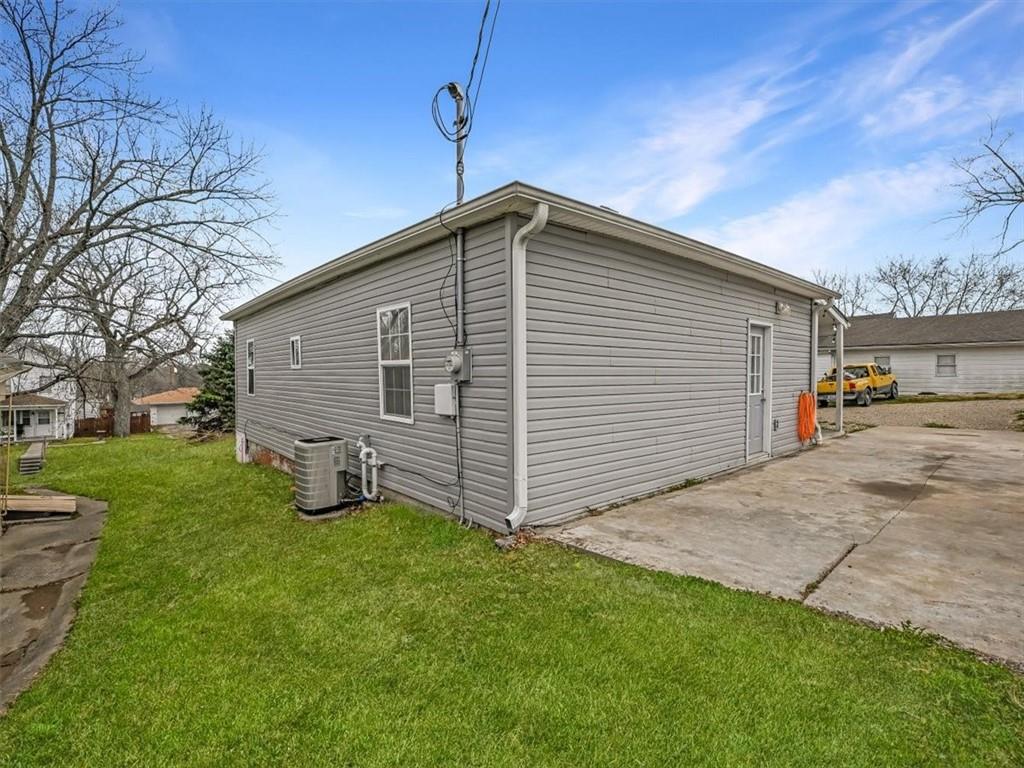 907 George Street Atchison, KS 66002 - Photo 16 of 17