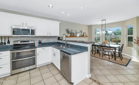 $535,000 | 3021 East Wahalla Lane, Phoenix, AZ 85050