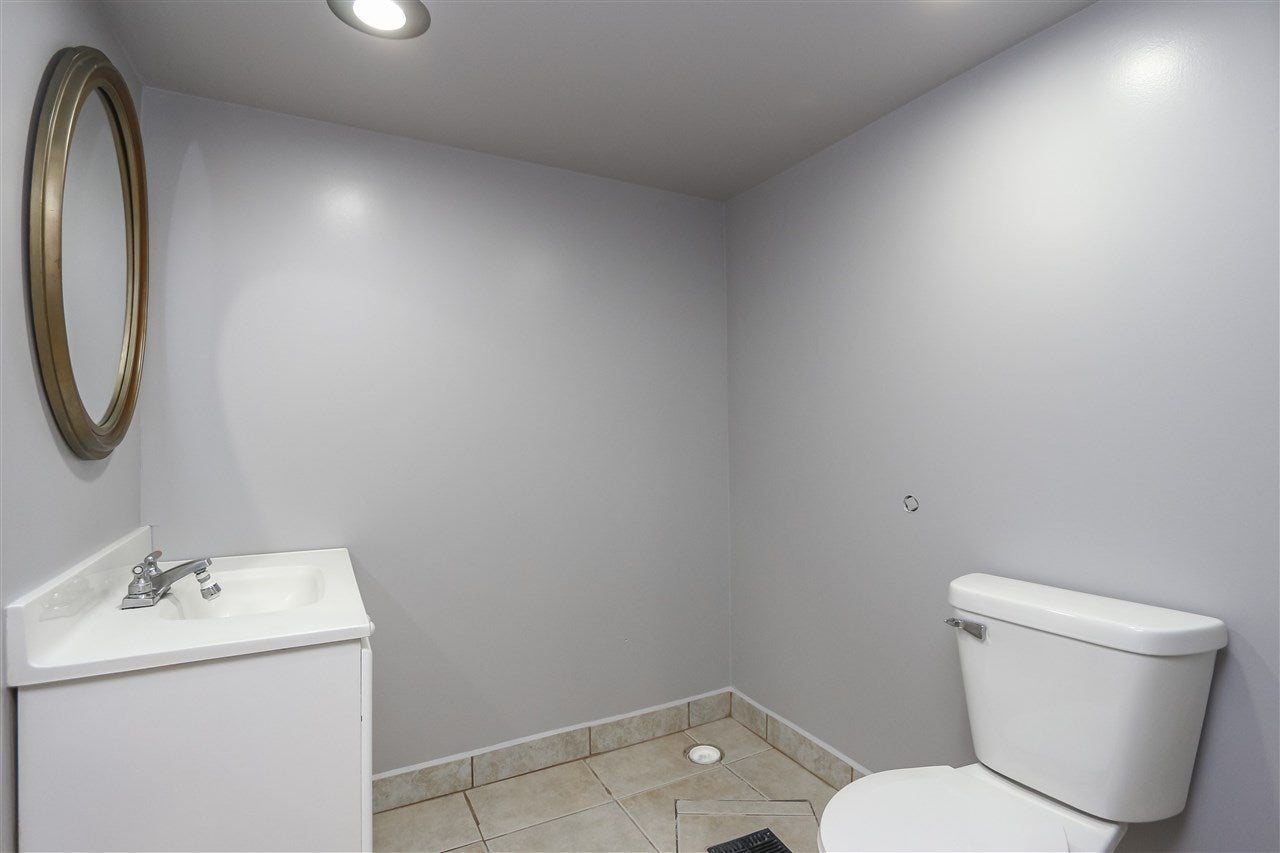 1556 Ruth Street Waterloo, IA 50707 - Photo 14 of 18 Gallery Image 14