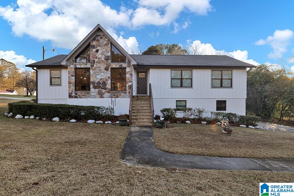 409 9th Street Pleasant Grove, AL 35127 - Photo 1 of 37