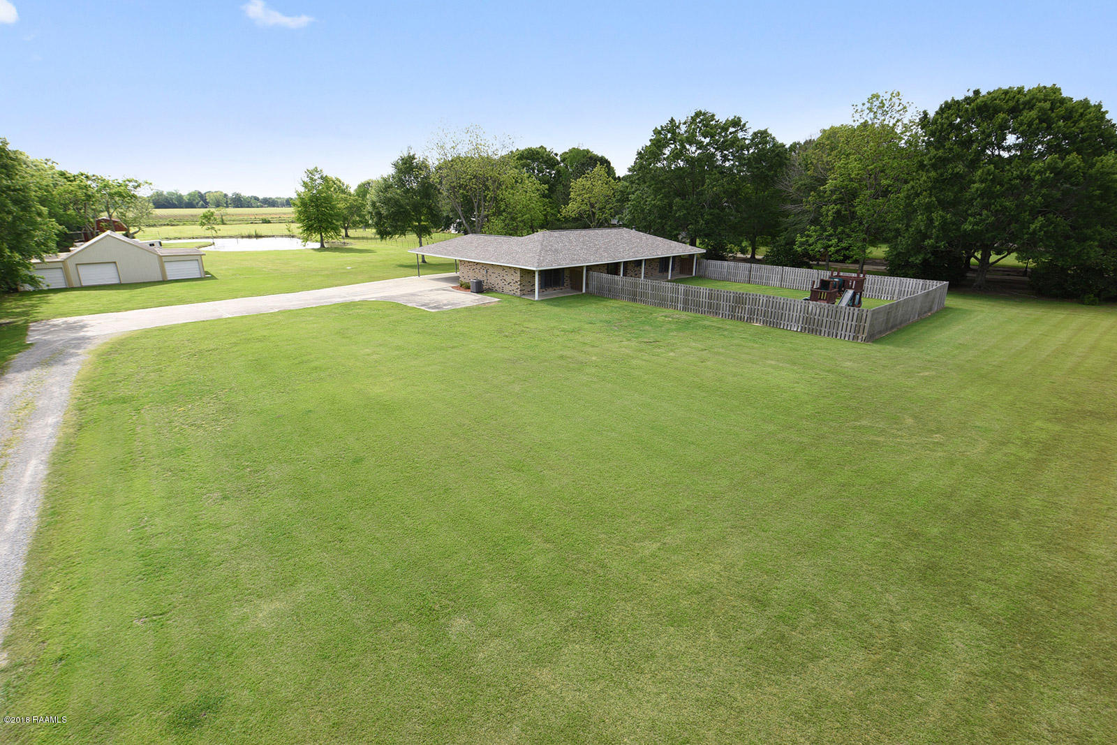 824 Austin Road Youngsville, LA 70592 - Photo 3 of 31 Gallery Image 3