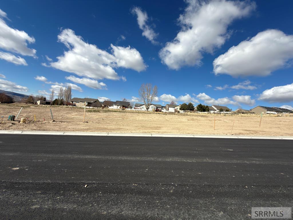 Lot 20 Falcon Ridge Drive Pocatello, ID 83201 - Photo 1 of 15 Main View