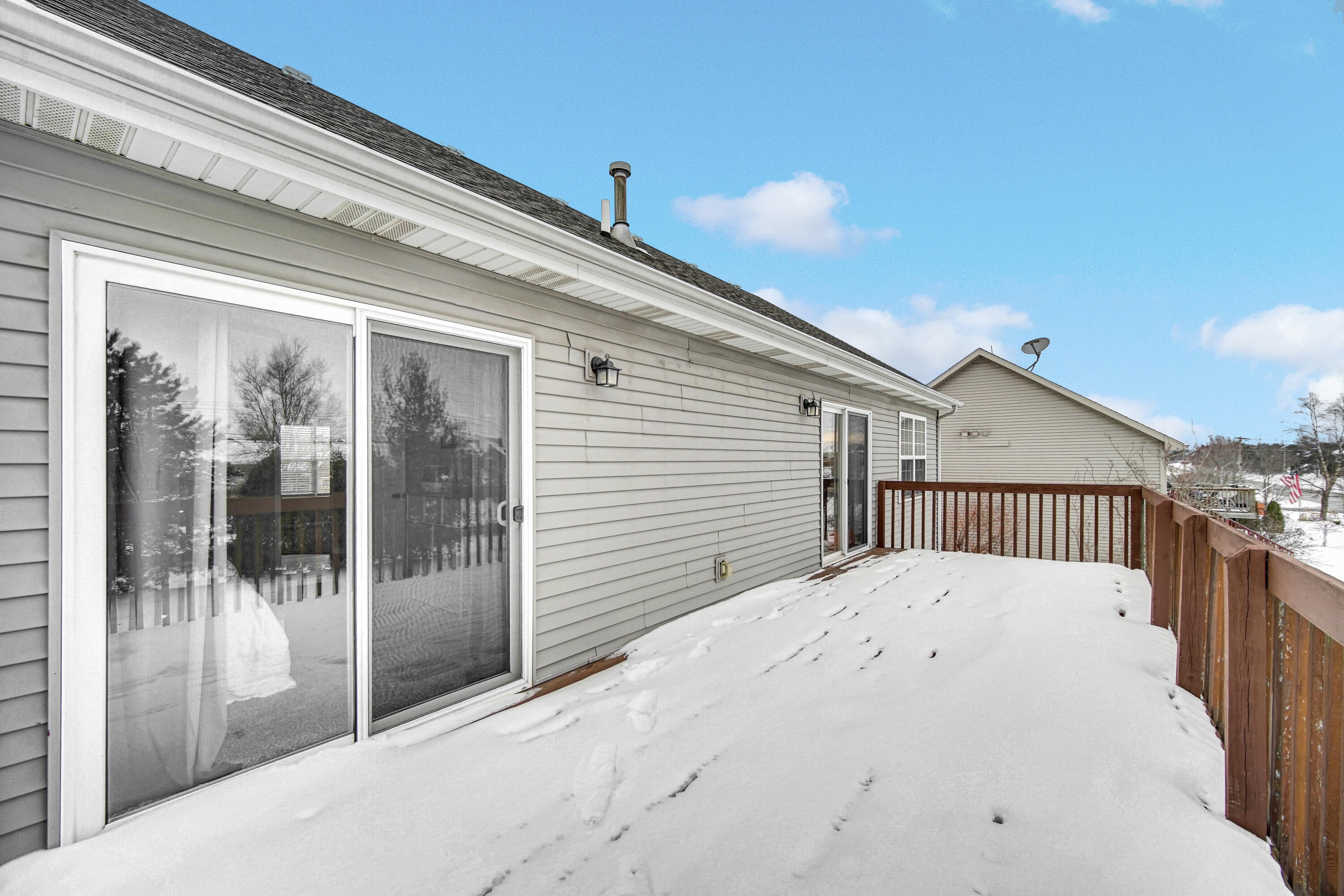 10487 Pinnacle Street Crown Point, IN 46307 - Photo 25 of 27 a view of balcony