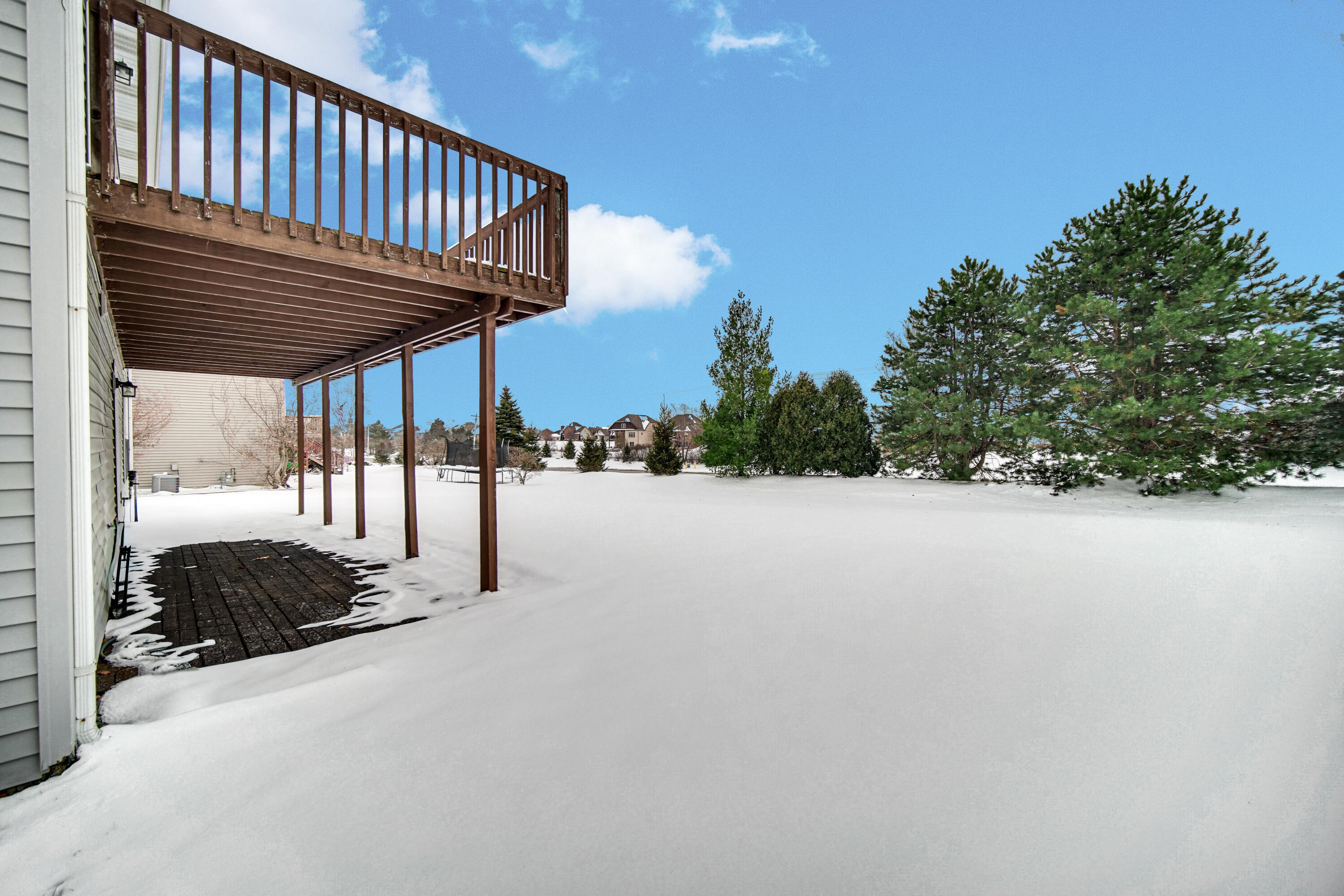 10487 Pinnacle Street Crown Point, IN 46307 - Photo 27 of 27 a view of a roof deck