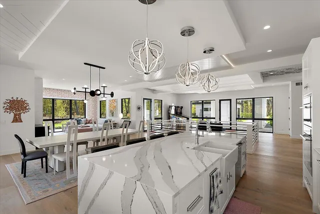 $4,750,000 | 329 North Lakeshore Drive, Holland, MI 49424