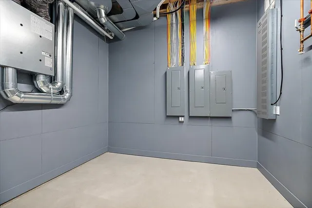 $4,750,000 | 329 North Lakeshore Drive, Holland, MI 49424