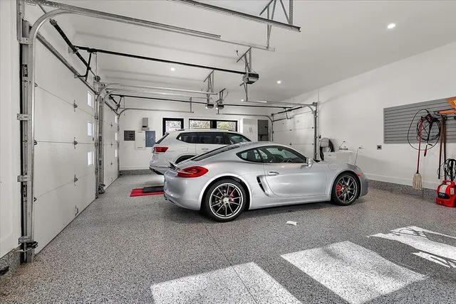 $4,750,000 | 329 North Lakeshore Drive, Holland, MI 49424