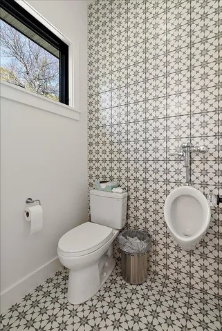 $4,750,000 | 329 North Lakeshore Drive, Holland, MI 49424