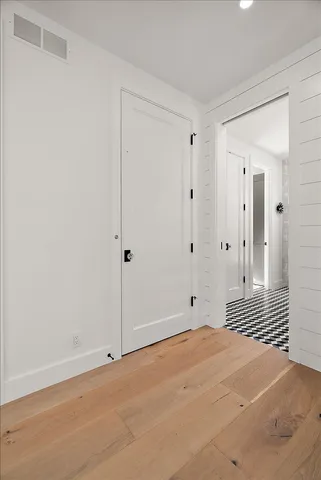 $4,750,000 | 329 North Lakeshore Drive, Holland, MI 49424