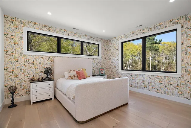 $4,750,000 | 329 North Lakeshore Drive, Holland, MI 49424