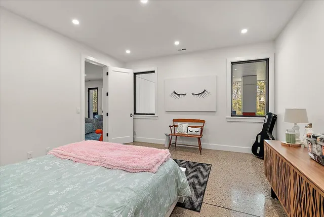 $4,750,000 | 329 North Lakeshore Drive, Holland, MI 49424