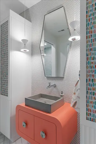 $4,750,000 | 329 North Lakeshore Drive, Holland, MI 49424