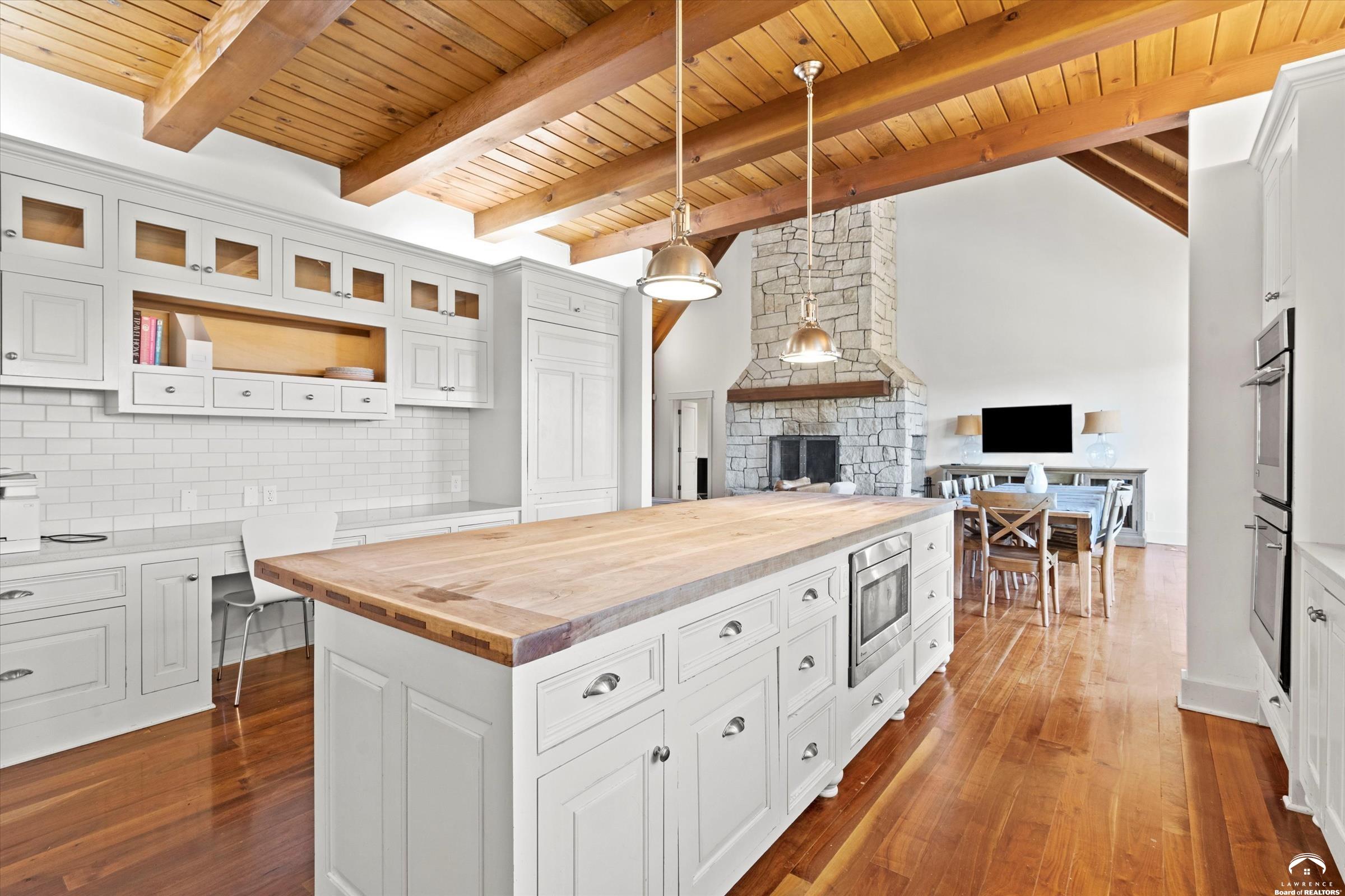 1173 North 1000th Road Lawrence, KS 66047 - Photo 12 of 60