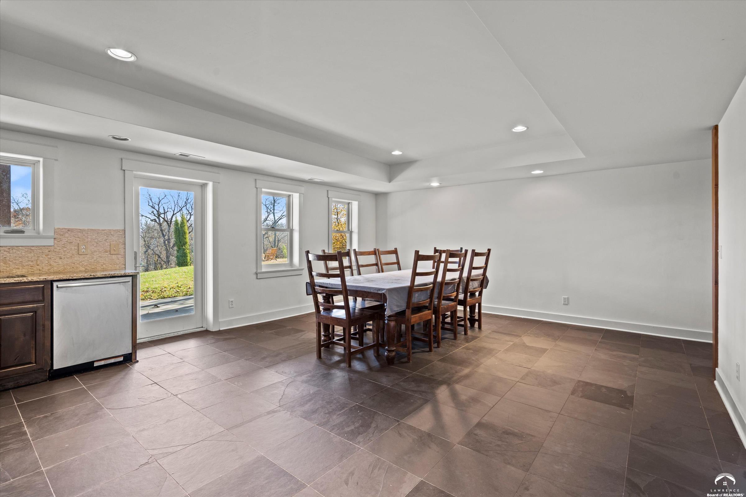 1173 North 1000th Road Lawrence, KS 66047 - Photo 33 of 60