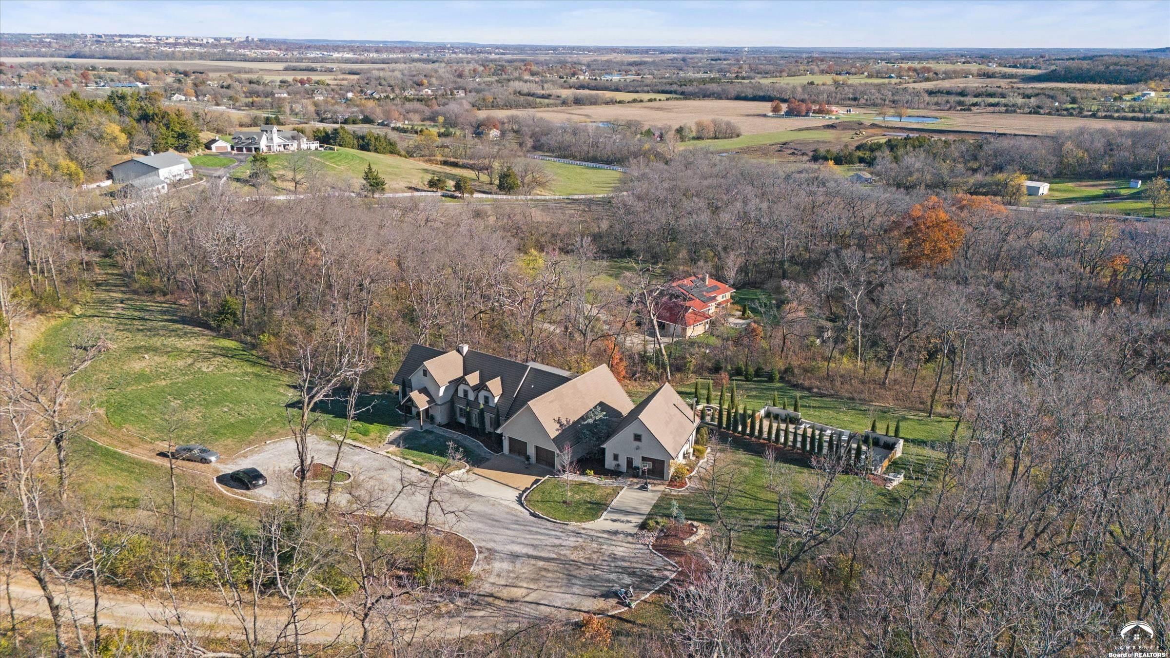 1173 North 1000th Road Lawrence, KS 66047 - Photo 54 of 60